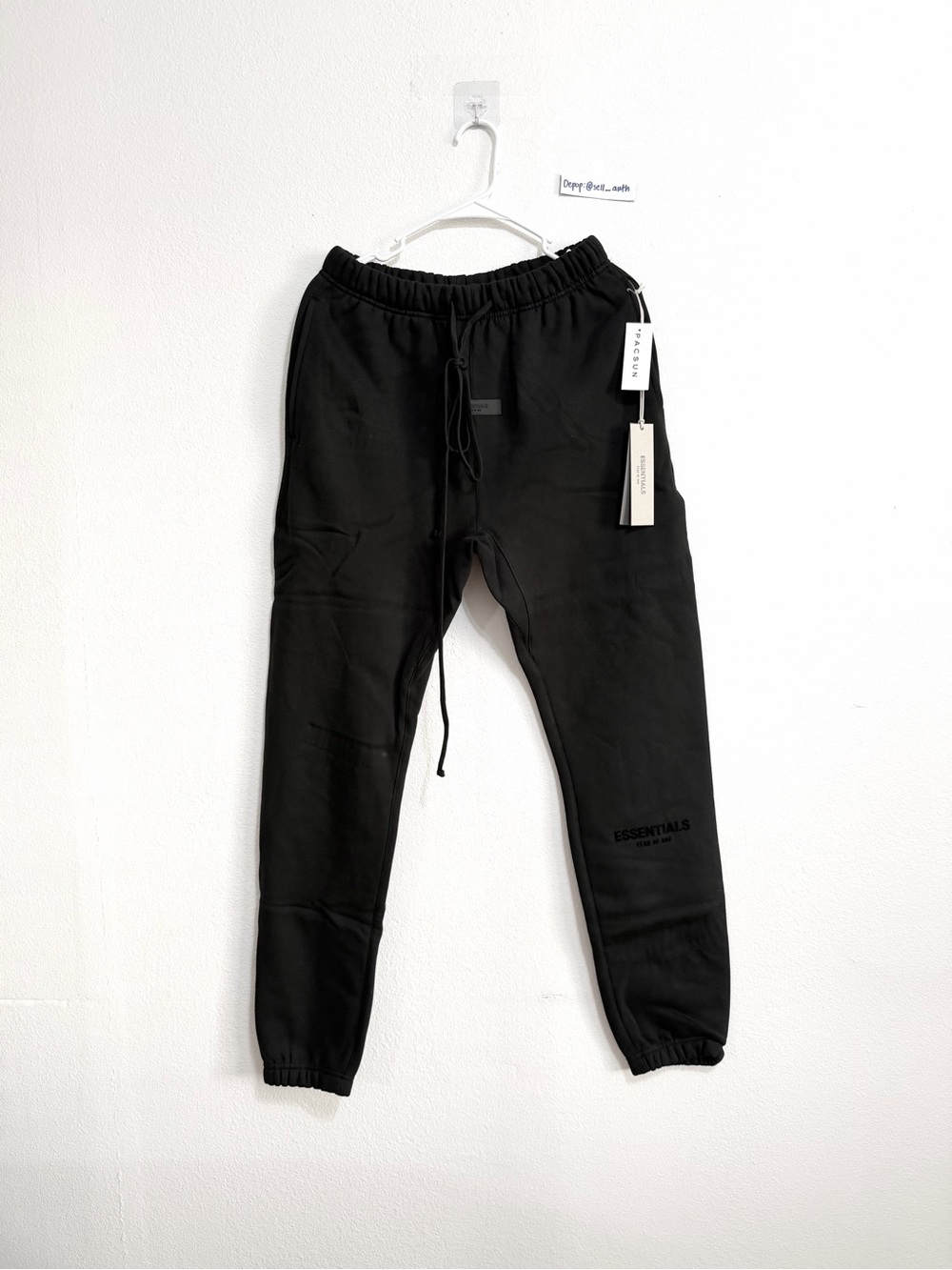 ESSENTIALS Fear Of God Stretch Lim Sweatpants - NEW (only $47+ offers accepted)